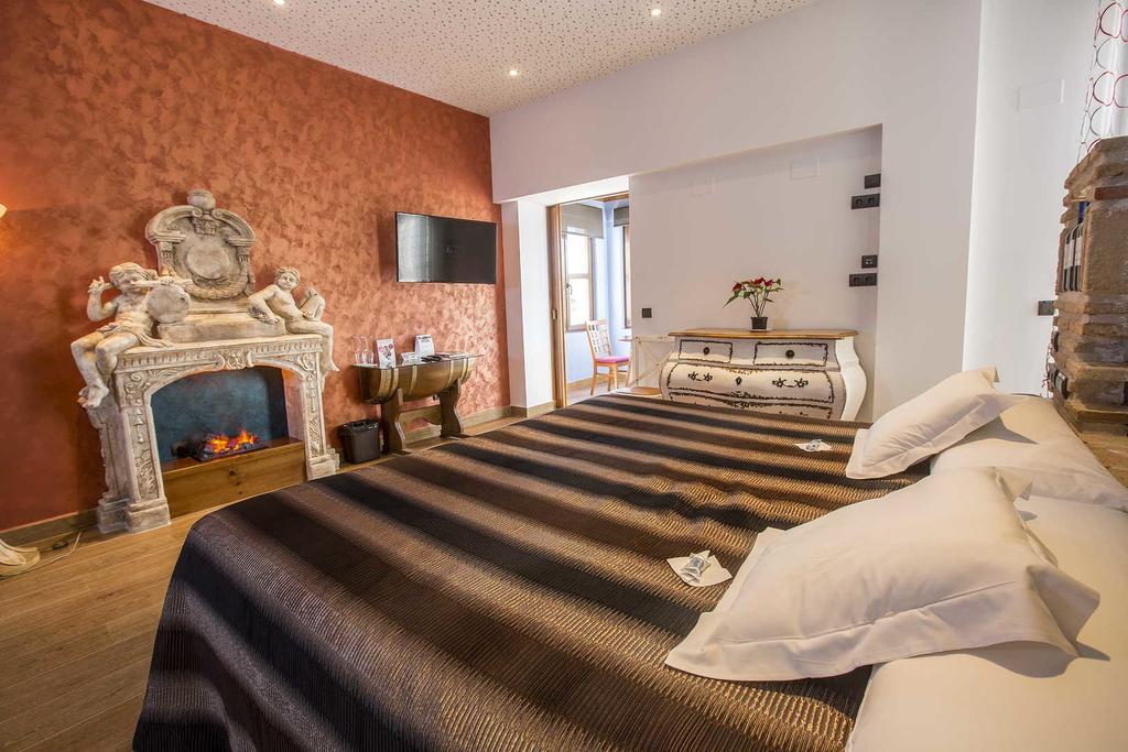 Hotel Spa El Lagar De Isilla La Vid y Barrios Екстериор снимка